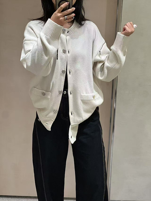 chan*l 25p 울 가디건