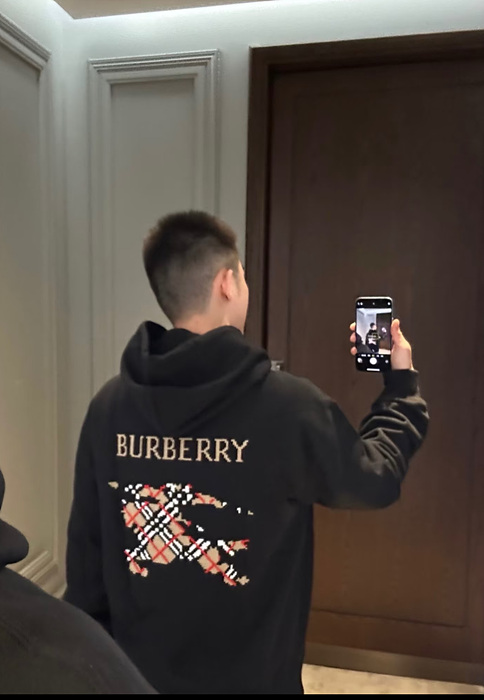 burber*y EKD 후드 집업