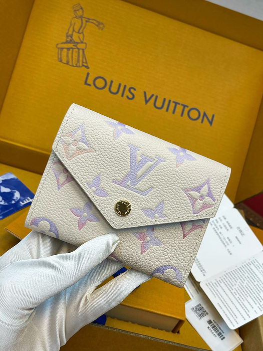 빅토린 월릿 m25649