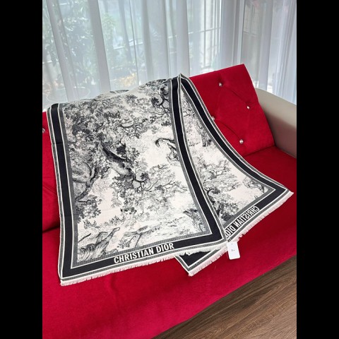 뜨왈드주이 머플러