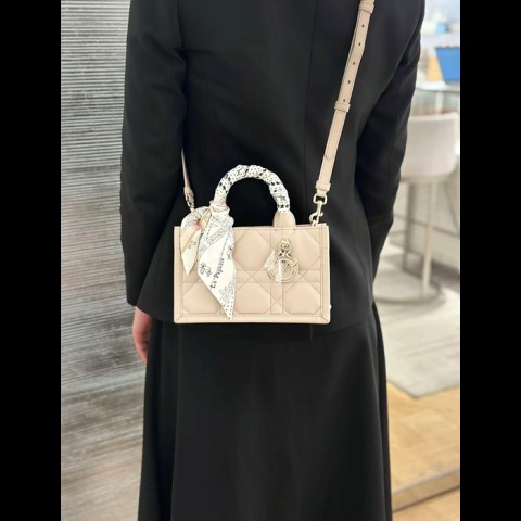 까나쥬 퀼팅 북토트백 미니 (숄더 스트랩 ver.) 정품급