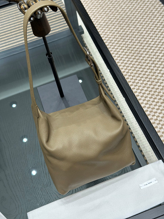 the row 이사백 [정품급]