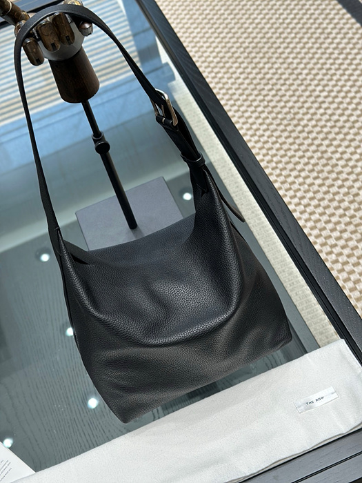 the row 이사백 [정품급]