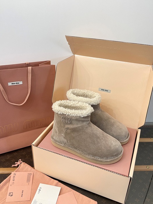 miu mi* 스웨이드 시어링 부티