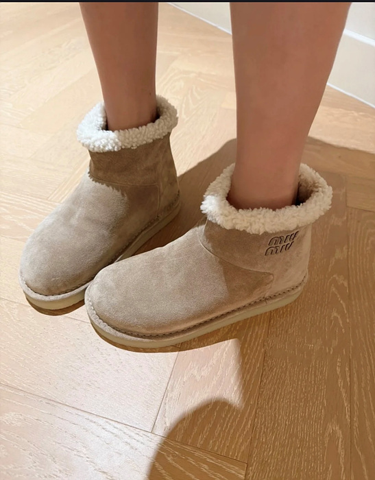 miu mi* 스웨이드 시어링 부티 [정품급]